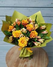 Букет цветов из:  Альстромерии и Розы в Троицкое