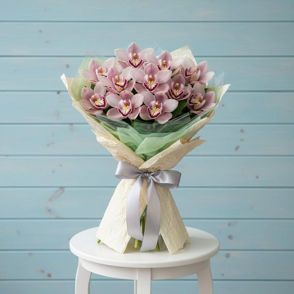 Букет цветов из: Орхидеи и Розы в Троицкое