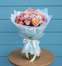 Букет цветов из:  Хризантемы и Розы в Троицкое